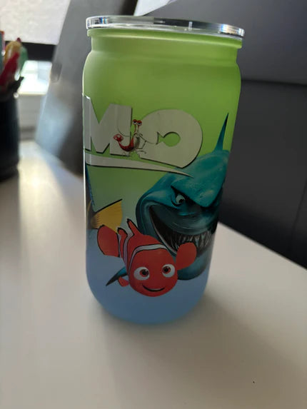 Finding Nemo Illustrations on a green and blue ombre plastic tumbler cup